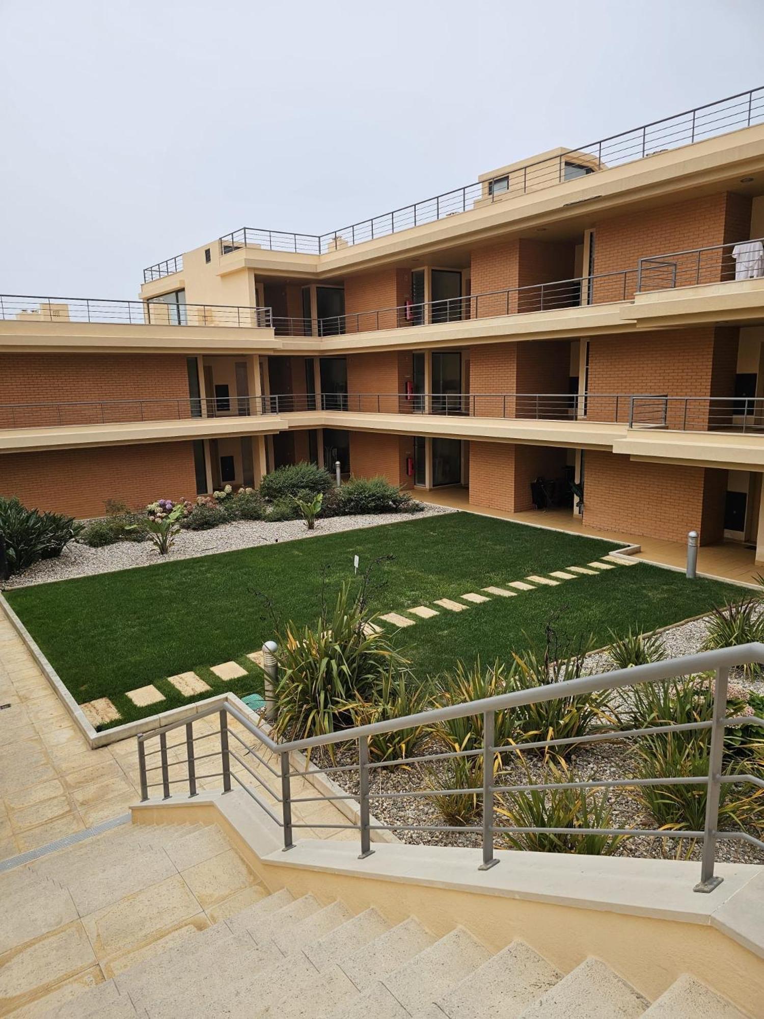 T1 Praia Areia Branca Lourinha  Exterior photo